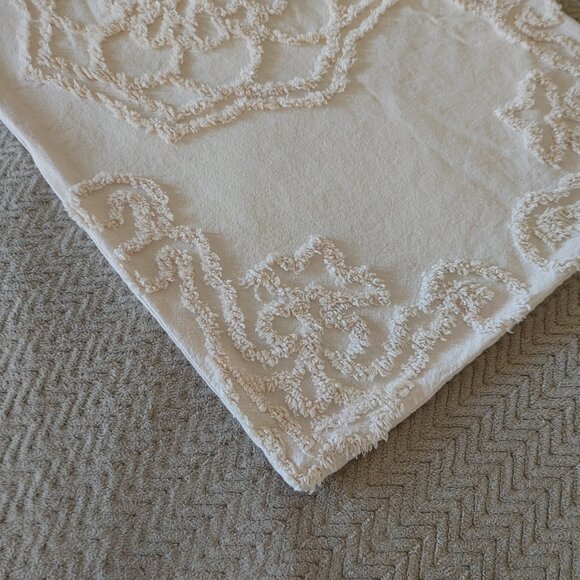 King Size Pillow Case by: MADISON PARK - 100% COTTON - Picture 5 of 13